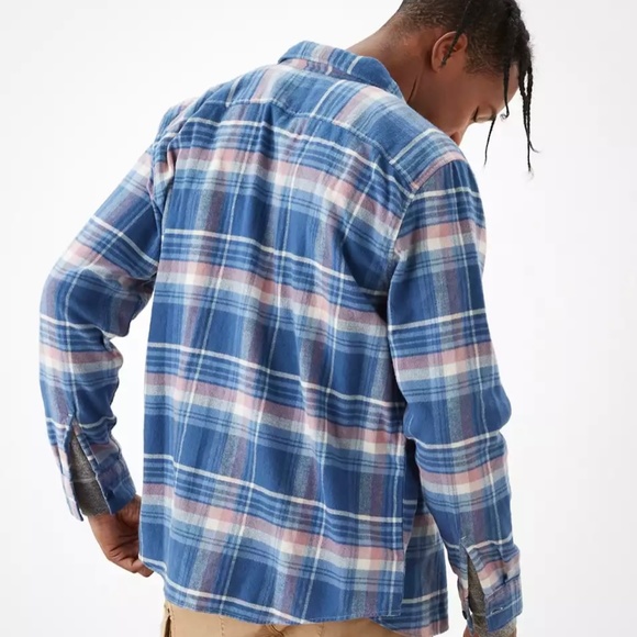 American Eagle Men’s Plaid Shirt  Blue Plaid - Picture 3 of 3